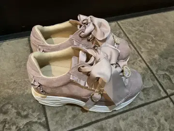 LIZLISA 리즈리사 lizlisa 비쥬 벨트 통굽 스니커즈 핑크