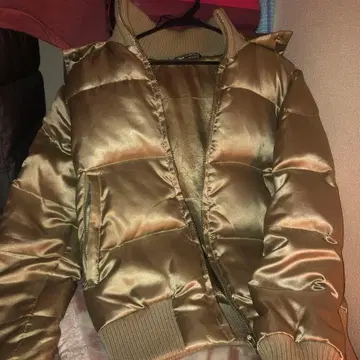 해외 구매 골드 다운 자켓