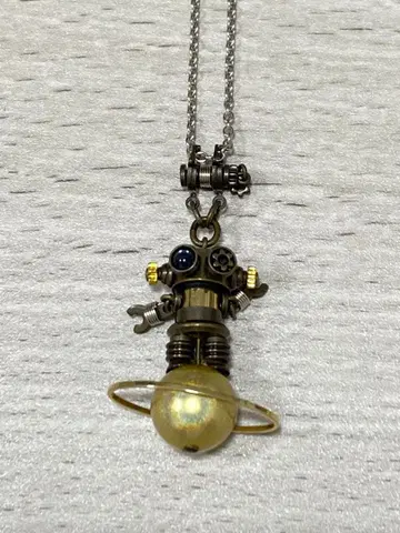 러그 디자인 웍스 목걸이