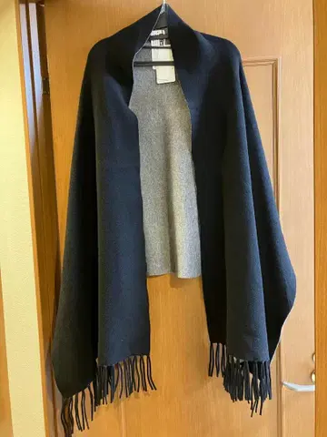 [ 새상품 ] dinos 디노스 손이 들어가는 볼레로 케이프 스톨 숄