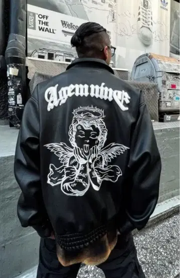 A'GEM/9 / 에이젬나인 엔젤 자수 PU 가죽 바시티 자켓