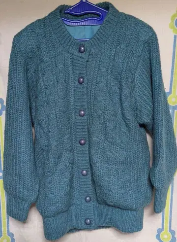 그린 케이블 짜임 오버 사이즈 가디건