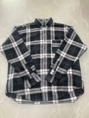 노티카 워시드 코튼 타탄 체크 셔츠 블랙 계열 M