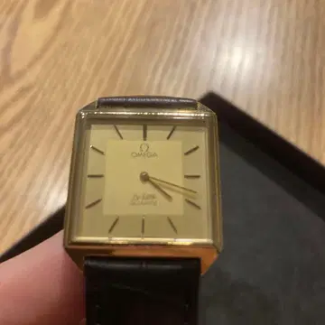 OMEGA 데빌 쿼츠 작동 빈티지