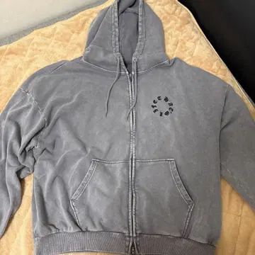 That's Life 그레이 후드 부착 후드티