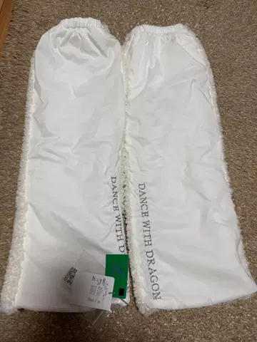 DANCE WITH DRAGON 화이트 레그 워머 새상품