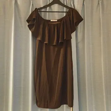 M.deux 브라운 프릴 오프숄더 드레스 원피스 M 사이즈 38