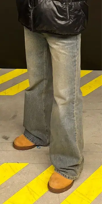 GARMENTS 플레어 데님 팬츠 그레이