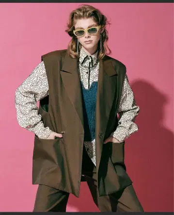 브라운 오버사이즈 베스트