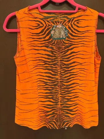 이타리야 오렌지 호랑이 패턴 슬리브리스 상의 사이즈 9