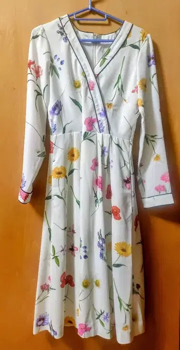 Chesty 카슈쿨 플라워 원피스 (부속 리본 벨트 없음)