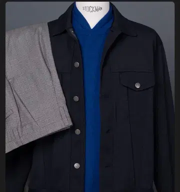 투모로우랜드 트리코 G 니트