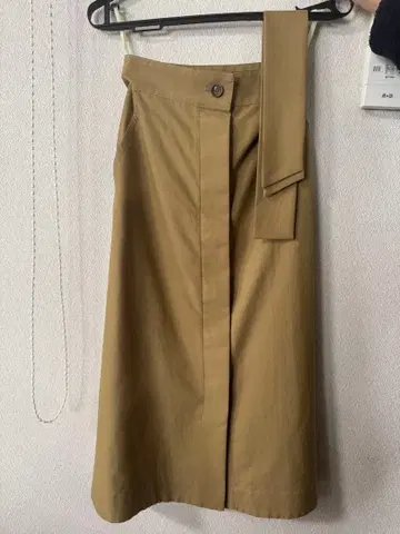 23구 Vingt-trois 플레어 스커트 사이즈 32