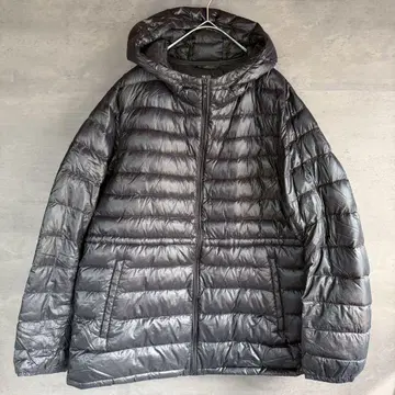 유니클로 울트라 라이트 다운 자켓 후드 부착 블랙 XL