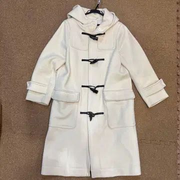 미라 오웬 화이트 더플 코트