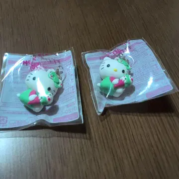 서티원 헬로키티 콜라보 참 아이스크림 참