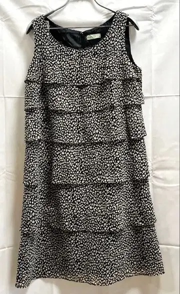 verseau 프릴 달린 슬리브리스 튜닉