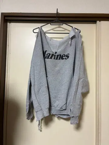 noill 데미지 가공 맨투맨