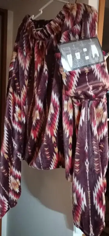 차이하네 사루엘 룸웨어