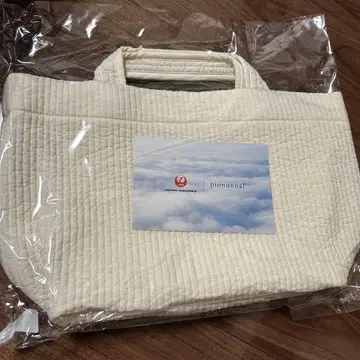 비오는날 오리지널 파우치 포함 토트백 JAL 빅토리아