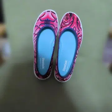 Reebok 로즈 프린트 슬립온 US7.5