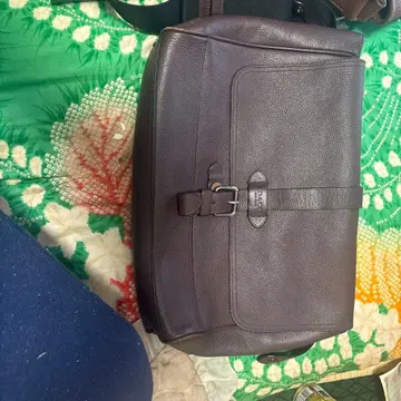 다크 퍼플 가죽 숄더백