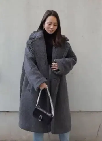 RANDEBOO Cats boa coat