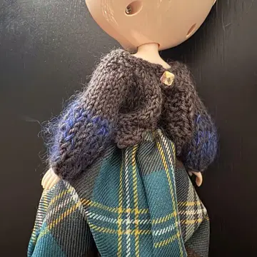 벌룬 소매 니트 네오 브라이스