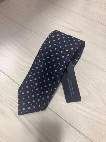 미사용 새상품 FRANCO BASSI 네이비 코몬 패턴 넥타이