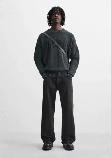 ZARA 자라 데미지 가공 니트 스웨터 그레이 계열 오버 사이즈