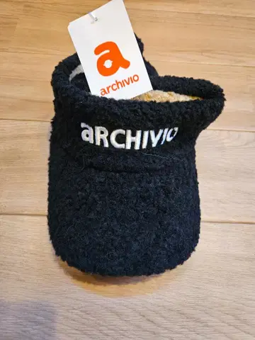 새상품 archivio 플리스 바이저 블랙