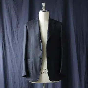 [ 미사용 새상품 ] D.C.WHITE Decade 네이비 46