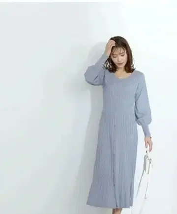 숄더 슬리브 머메이드 니트 원피스 NATURAL BEAUTY