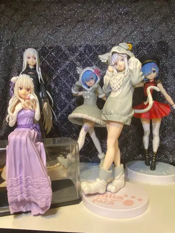 피규어 묶음 판매 5점