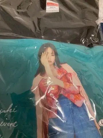 야마자키 레이나 T셔츠 L 사이즈 미개봉