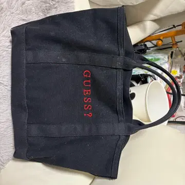 GUESS? 블랙 토트백