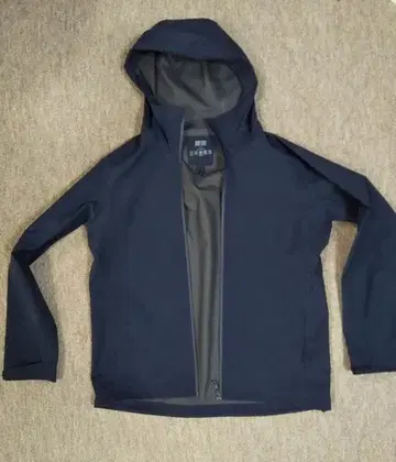 블록 테크 후드티 3D 컷