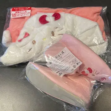 라스트 원상 헬로키티 케이프 룸슈즈