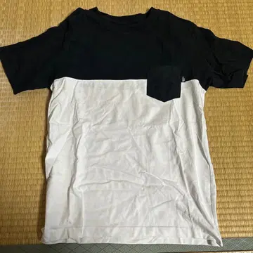 THE NORTH FACE 블랙/화이트 티셔츠 L 사이즈