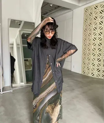 ameri vintage CHAMBRAY BIG PATTERN SHIRT