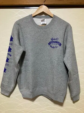 새상품 오른쪽 소매 토끼 프린트 속기모 풀오버 M 그레이