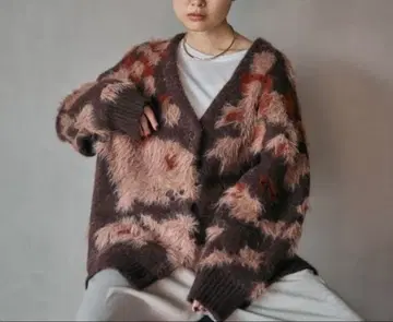 5 게이지 패턴 샤기 V넥 가디건 렙심 미사용 새상품 이번 시즌 신상