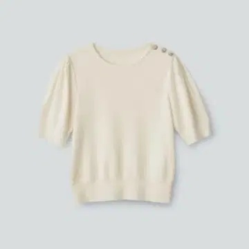 2022년 폭시 니트탑 디라이트 큐빅 화이트 반팔