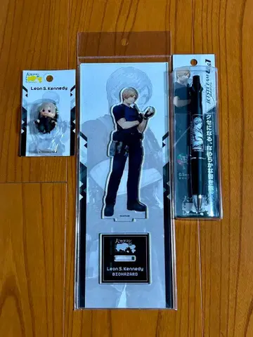 바이오하자드 레온 코스튬 큐피 아크릴 스탠드 볼펜 대 캡콤전