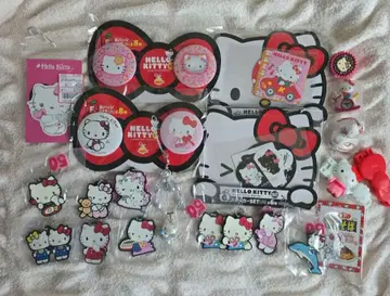 키티 50주년 기념 굿즈 캔뱃지 스티커