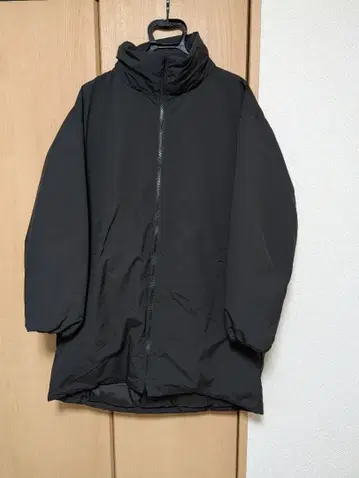 무인양품 스탠드 칼라 다운 코트 블랙 M 사이즈