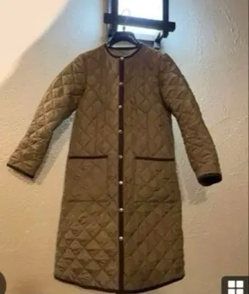 트래디셔널 웨더웨어 코트 새상품급