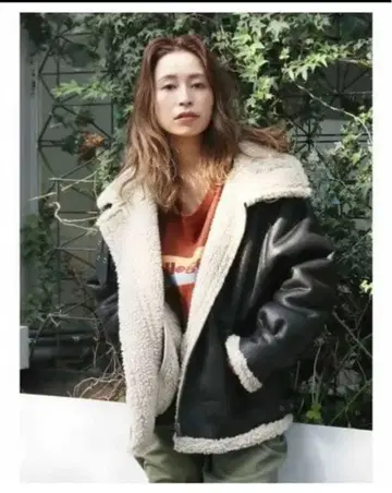 ungrid 페이크 무스탕 볼륨 블루종 무스탕 코트 블랙