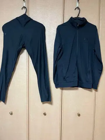 [ Under Armour ] 블랙 저지 상하의 세트