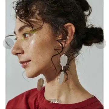 UN3D. 아쓰리드 매트 플레이트 귀걸이 화이트 UN3D